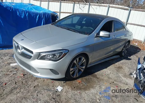 2019 Mercedes-Benz Cla 250 z USA, uszkodzony, nr VIN WDDSJ4EB4KN734403